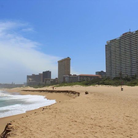 Silver Dolphin Holidays Apartamento Amanzimtoti Exterior foto