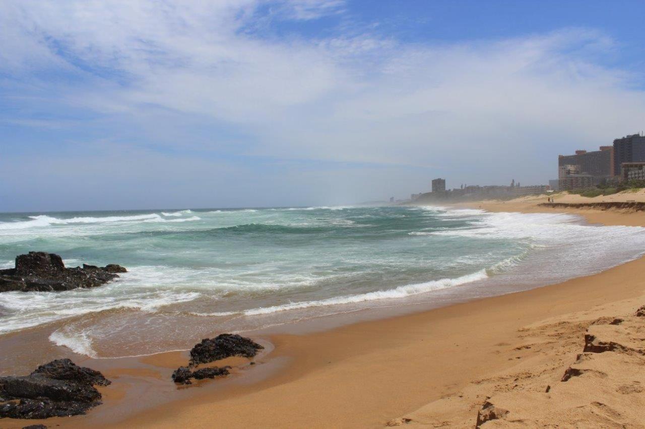 Silver Dolphin Holidays Apartamento Amanzimtoti Exterior foto
